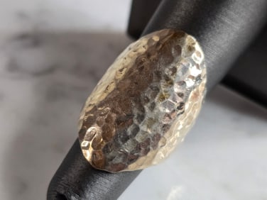 Womens Vintage Estate Sterling Silver Modernist Hammered Ring
