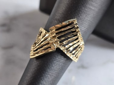 Womens Vintage Estate 14K Yellow Gold Modernist Ring