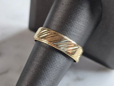 Mens Vintage Estate 14K Yellow Gold Wedding Band Ring