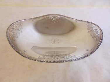 VINTAGE WALLACE & SON STERLING COMPOTE CENTERPIECE
