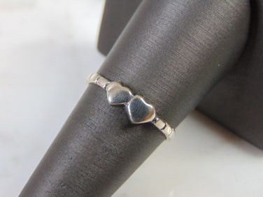 Womens Vintage Estate Sterling Silver Heart Ring
