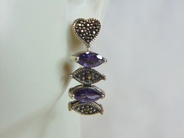 Womens Vintage Estate Sterling Silver Heart Earrings