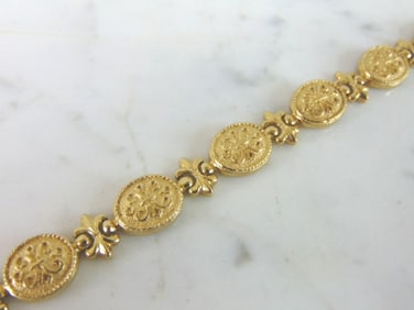 Womens Vintage 14k Gold Roman Fleur de Lis Bracelet