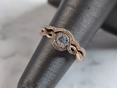 Womens Vintage Estate 10K Rose Gold Diamond Ring