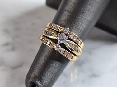 Womens Vintage Estate 14K Gold Diamond Ring Set