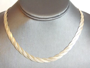 Womens Vintage Estate Sterling Silver Necklace