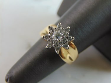 Womens Vintage Estate 14K Yellow Gold Diamond Ring