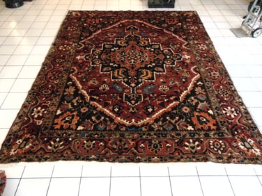 Vintage Estate Handmade Middle Eastern Heriz Rug