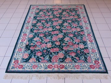 Vintage Estate Handmade Buckingham Rug