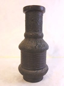 ANTIQUE BRONZE CHINESE SONG OR MING DYNASTY VASE
