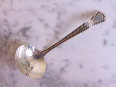 ANTIQUE STERLING SILVER MANCHESTER SILVER CO. LADLE
