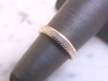 Girls Vintage Estate 14K Yellow & White Gold Ring