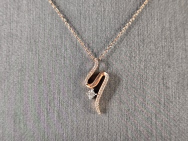 Womens Vintage Estate 10K Rose Gold Diamond Pendant Necklace