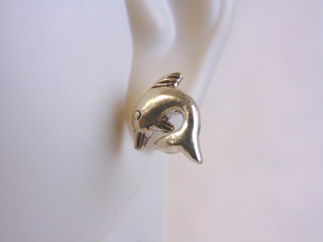 Womens Vintage Estate Sterling Silver Dolphin Earrings (1 of 3)