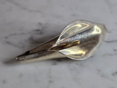 Womens Vintage Estate Sterling Silver Calla Lily Brooch