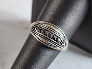 Womens Vintage Estate Sterling Silver Modernist Ring