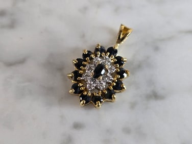 Womens Vintage Estate Sterling Silver Gold Tone Pendant