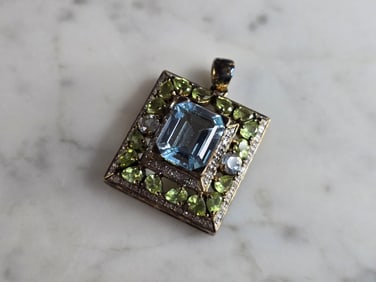 Womens Vintage Estate Sterling Silver Multi Stone Pendant