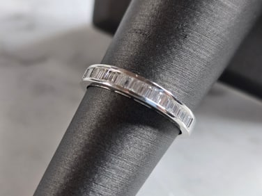 Womens Vintage Estate 14K White Gold Diamond Ring