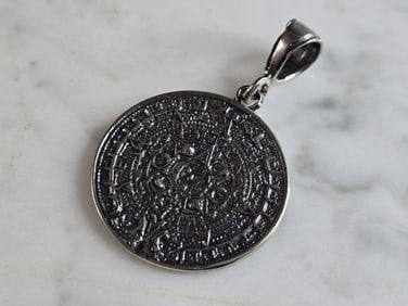 Vintage Estate Sterling Silver Mayan Aztec Calendar Pendant