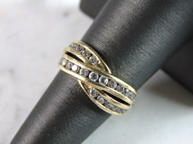 Womens Vintage Estate 14K Yellow Gold CZ Ring