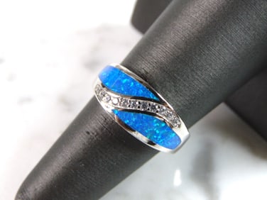 Womens Sterling Silver Modernist Blue Opal Ring