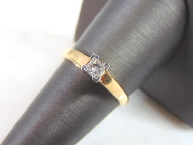 Womens Vintage 14K Yellow & White Gold Diamond Ring