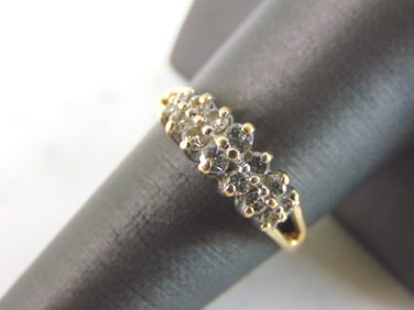 Womens Vintage Estate 14K Yellow Gold Diamond Cluster Ring