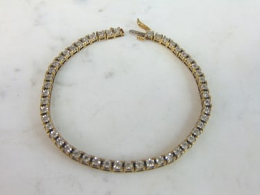Womens Vintage Estate 10k Gold Diamond Tennis Bracelet