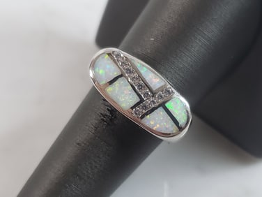 Womens Estate Sterling Silver Modernist Opal Ring
