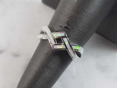 Womens Vintage Estate Sterling Silver Modernist Opal Ring