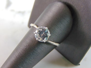 Womens Vintage Estate Sterling Silver CZ Ring