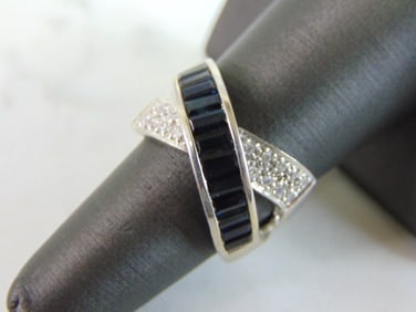 Womens Vintage Estate 14K White Gold Diamond & Sapphire Ring