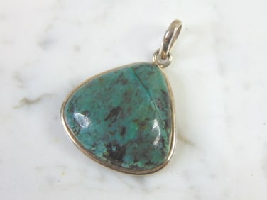 Womens Vintage Sterling Silver Aventurine Pendant