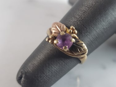 Womens Vintage Estate 10k Gold Amethyst Ring