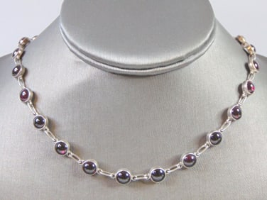 Womens Vintage Sterling Silver Rhodolite Necklace