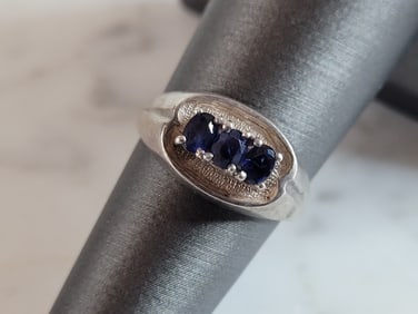 Womens Vintage Estate Sterling Silver Sapphire Ring