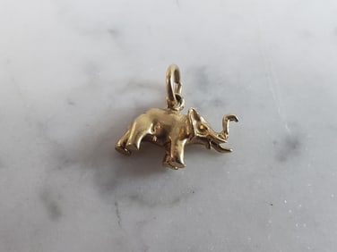 Womens Vintage Estate 14K Gold Elephant Charm Pendant
