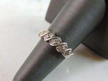 Womens Vintage Estate Sterling Silver CZ Ring