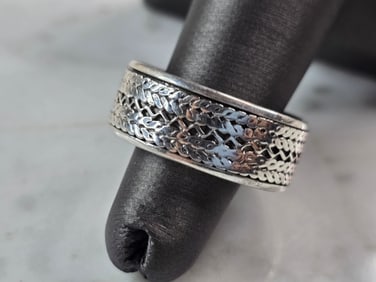 Mens Estate Sterling Silver Irish Celtic Eternity Knot Fidget Ring