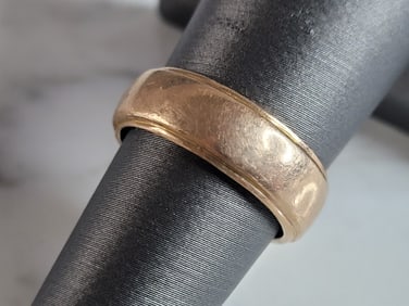Womens Vintage Estate 10K Yellow Gold Wedding Band Ring
