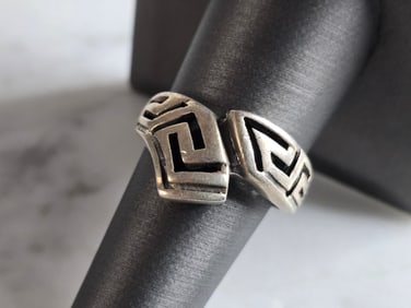 Womens Vintage Estate Sterling Silver Modernist Ring