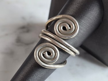 Womens Vintage Estate Sterling Silver Modernist Ring