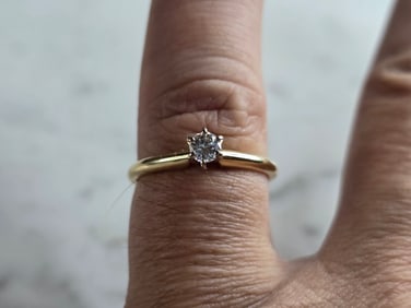 Womens Vintage Estate 14k Gold TW Diamond Engagement Ring