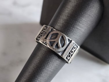 Womens Vintage Estate Sterling Silver Modernist Peace Ring