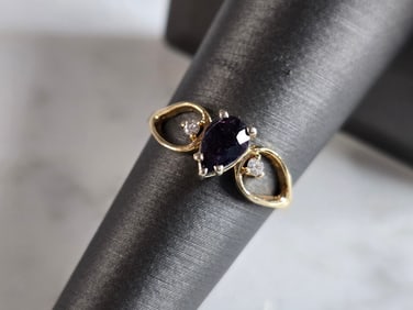 Womens Vintage Estate 14K Yellow Gold Tanzanite Diamond Ring