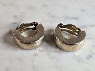 Womens Vintage Estate Sterling Silver Barra Earrings