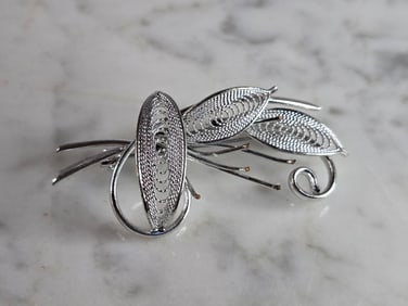 Womens Vintage Estate Sterling Silver Filigree Brooch