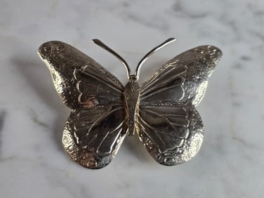 Womens Vintage Estate Sterling Silver Butterfly Brooch Artist Signed