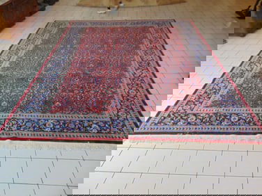 Vintage Estate Decorative Handmade Middle Eastern Rug